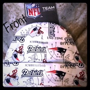 NFL patriots baby hat 0-6mo